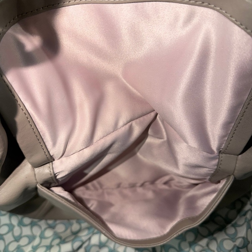 Coach Kristin SOLD SOLD Light Gray Taupe Leather Shoulder Bag EXCELLENT - Picture 8 of 12